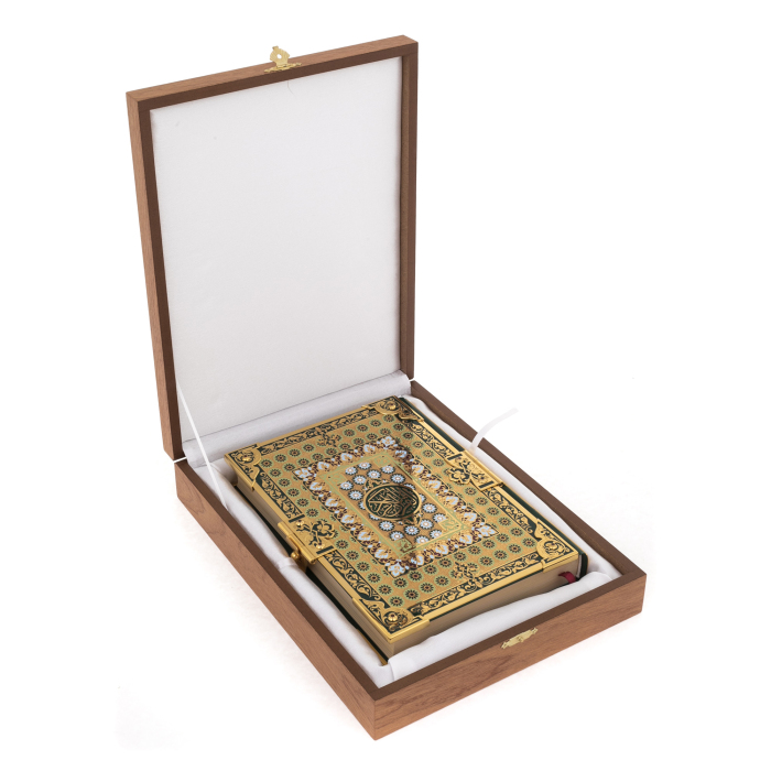 Подарочная книга в окладе "Коран" с эмалями и фианитами, в коробе - купить в Москве