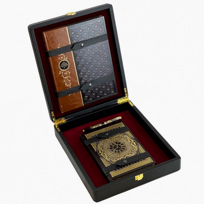 Подарочный набор с ручкой и ежедневником "Книга успешного руководителя" - купить в Москве