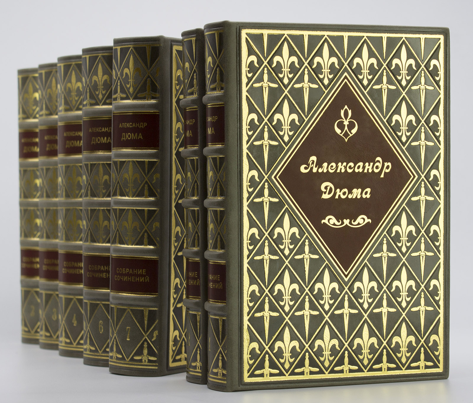 Подарочное издание  "Собрание сочинений" Александр Дюма - купить в Москве